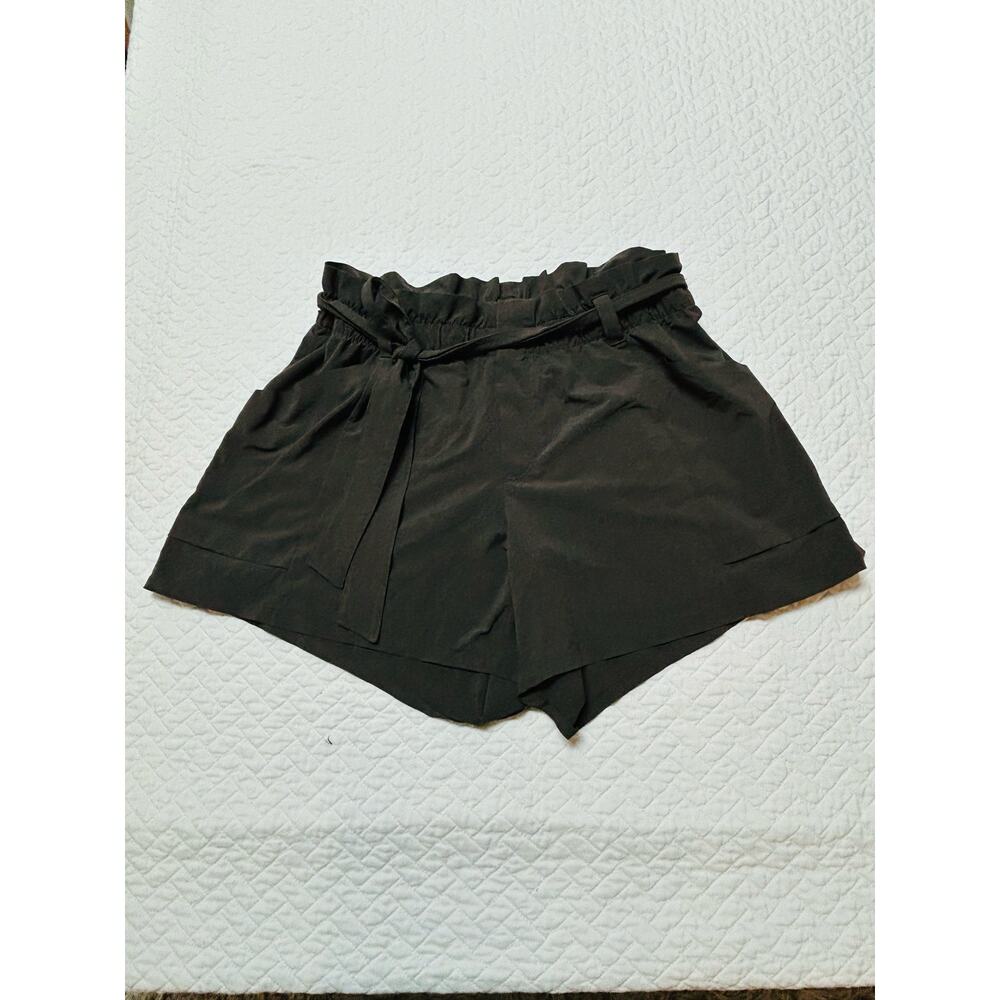 ATHLETA Skyline paper tie high waisted ARMY GREEN Shorts.  SIZE -16